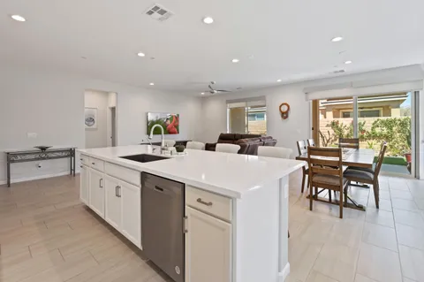$525,000 | 78818 Ballare Parkway, Palm Desert, CA 92211