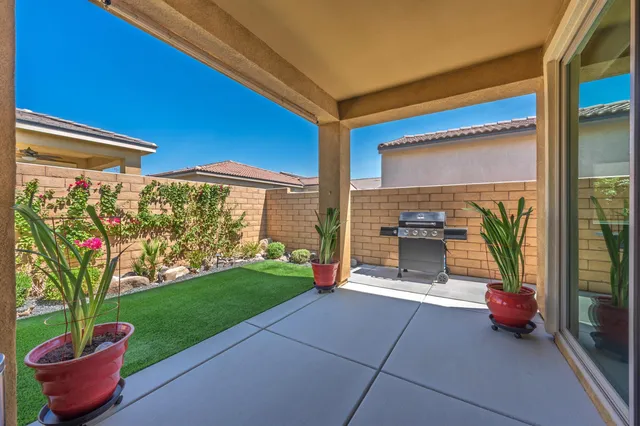 $525,000 | 78818 Ballare Parkway, Palm Desert, CA 92211