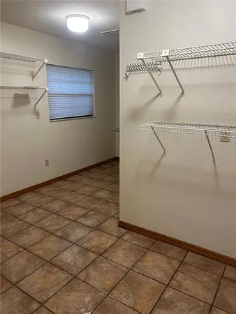 $2,250 | 4035 Northwest 37th Drive, Gainesville, FL 32606