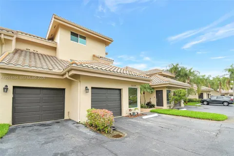 $749,000 | 16339 Malibu Drive, Unit 22, Weston, FL 33326