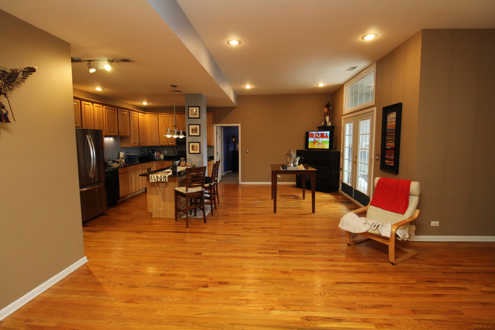 3231 West Fullerton Avenue, Unit 3W Chicago, IL 60647 - Photo 4 of 26