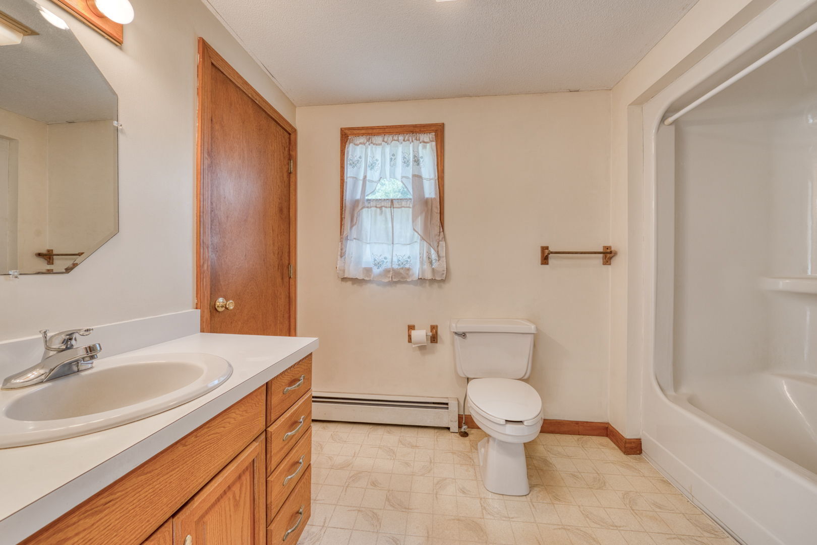 287 Maple Road Mansfield, CT 06268 - Photo 21 of 38 a bathroom with a sink toilet and shower