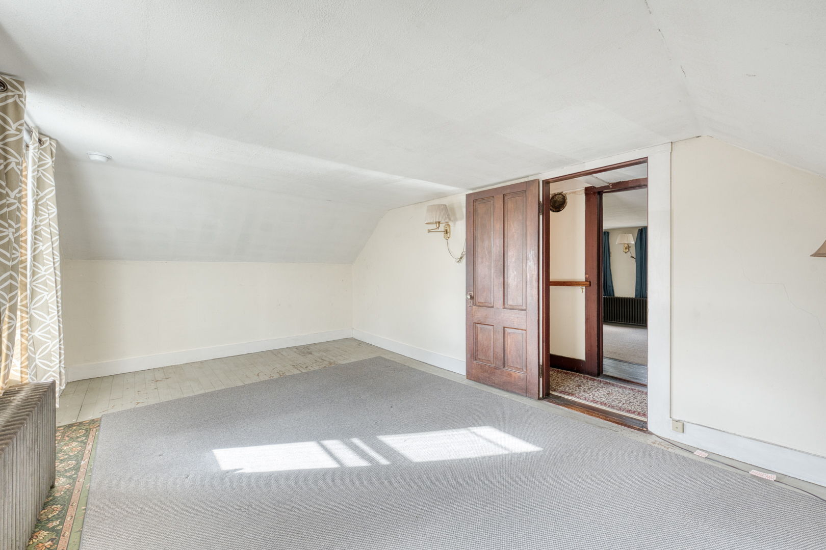 287 Maple Road Mansfield, CT 06268 - Photo 25 of 38 an empty room with a natural light