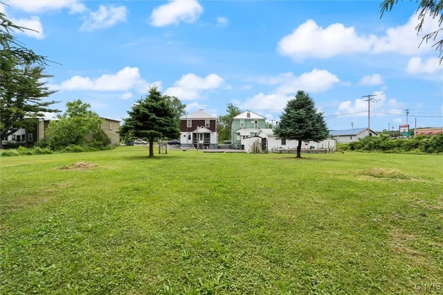 $180,000 | 1 Seneca Avenue, Vernon, NY 13421