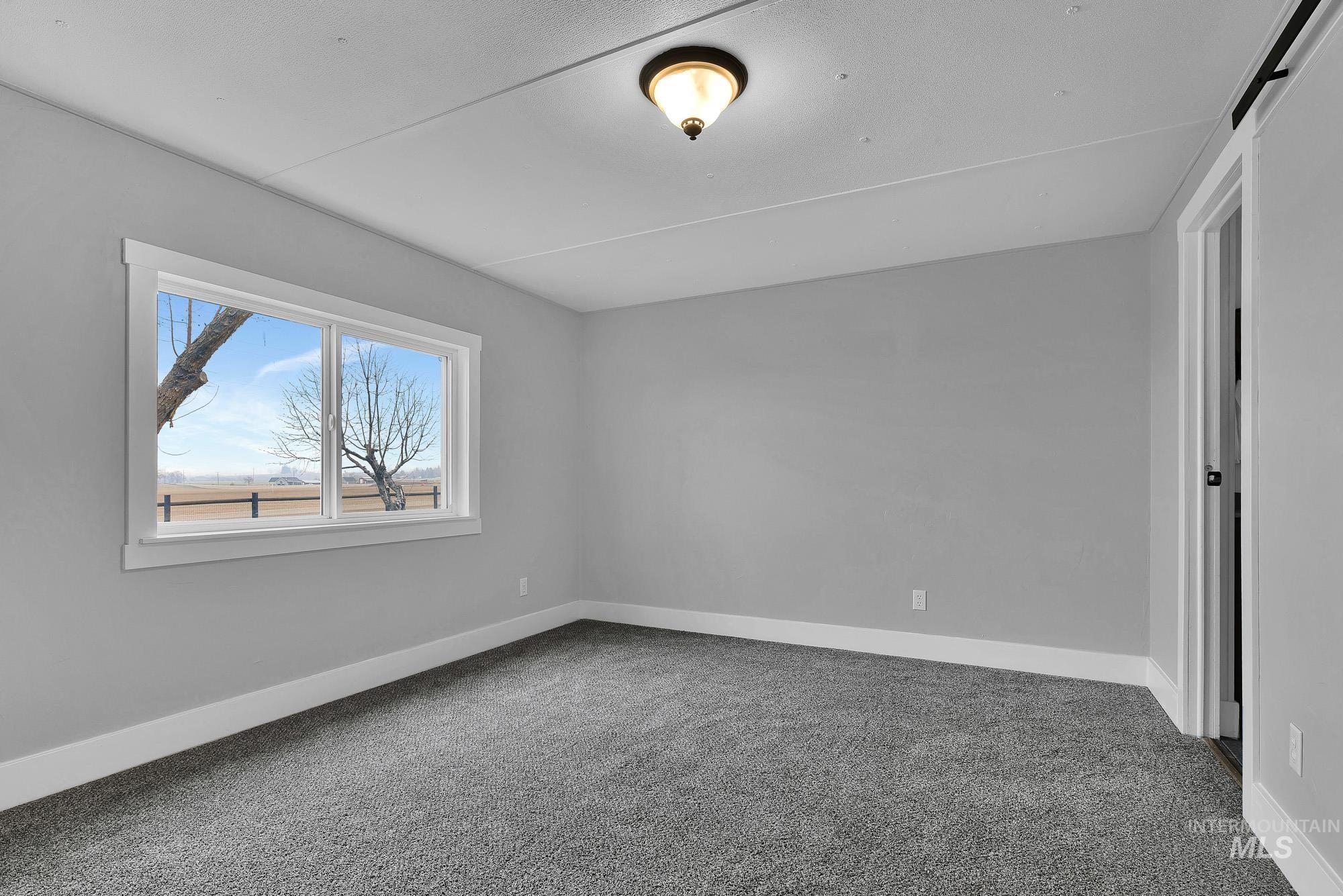 19391 Pride Lane Caldwell, ID 83607 - Photo 15 of 44