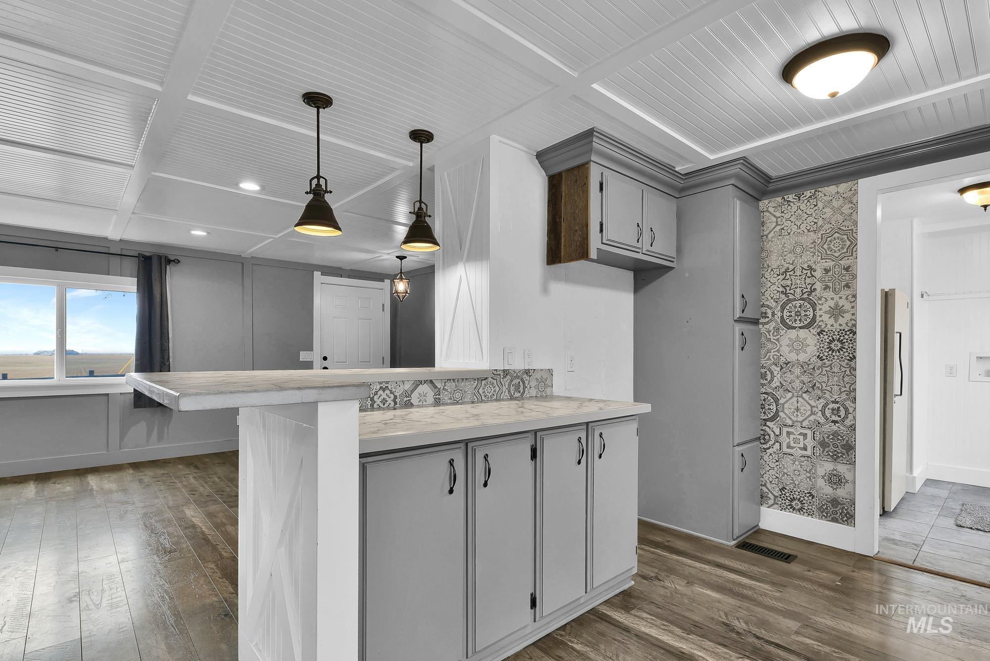 19391 Pride Lane Caldwell, ID 83607 - Photo 9 of 44