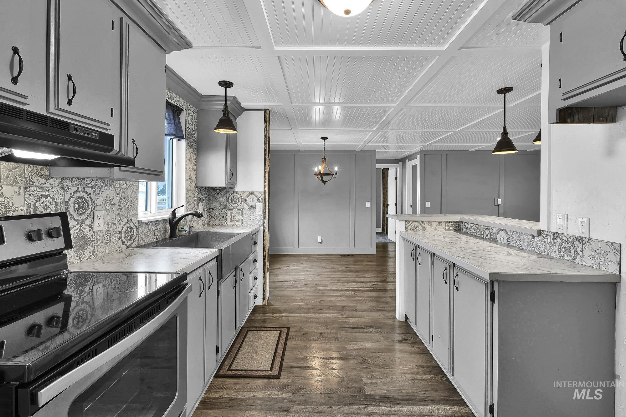 19391 Pride Lane Caldwell, ID 83607 - Photo 10 of 44