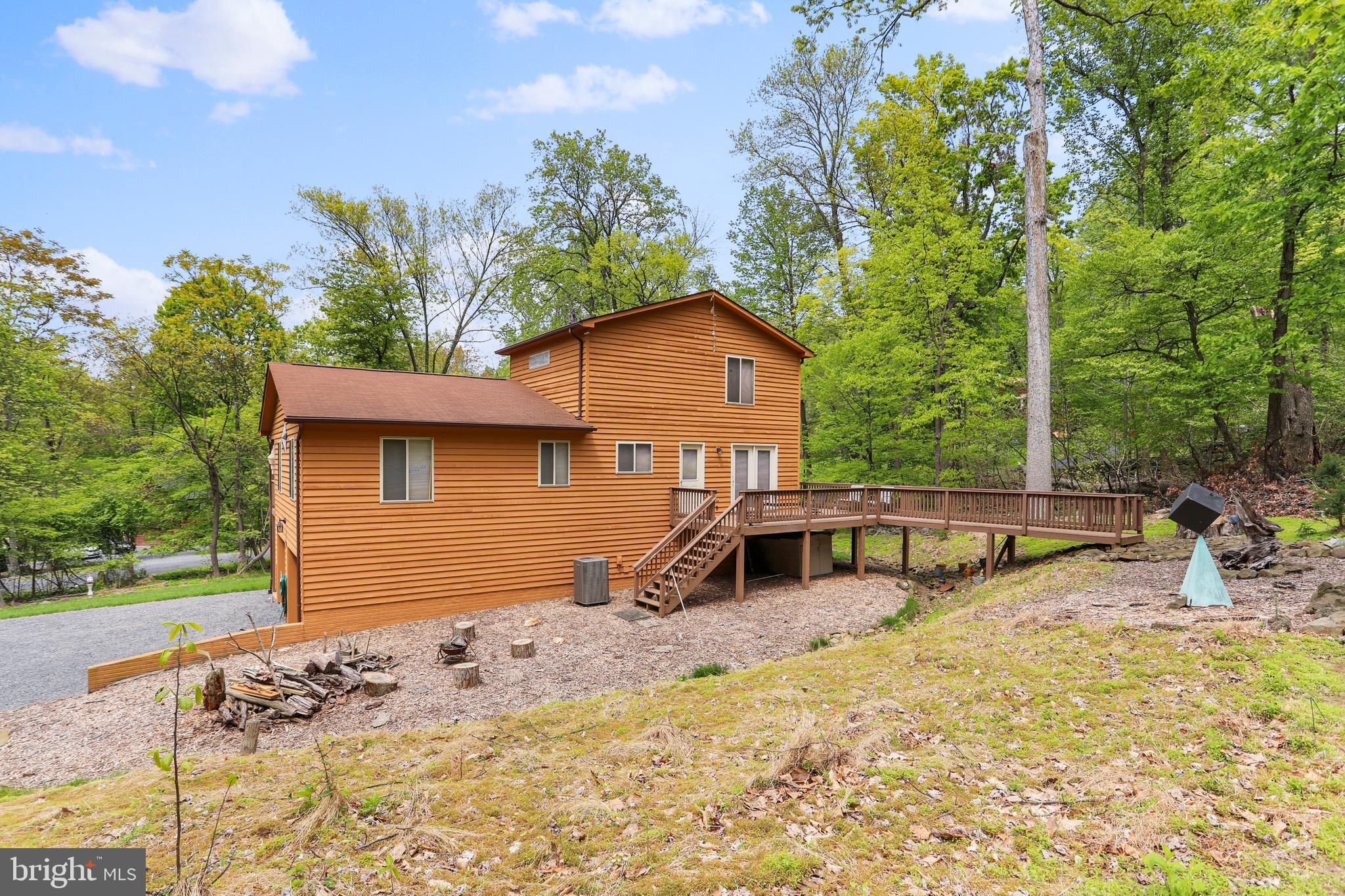 547 Greenfield Road Front Royal, VA 22630 - Photo 49 of 56 Tons of decking