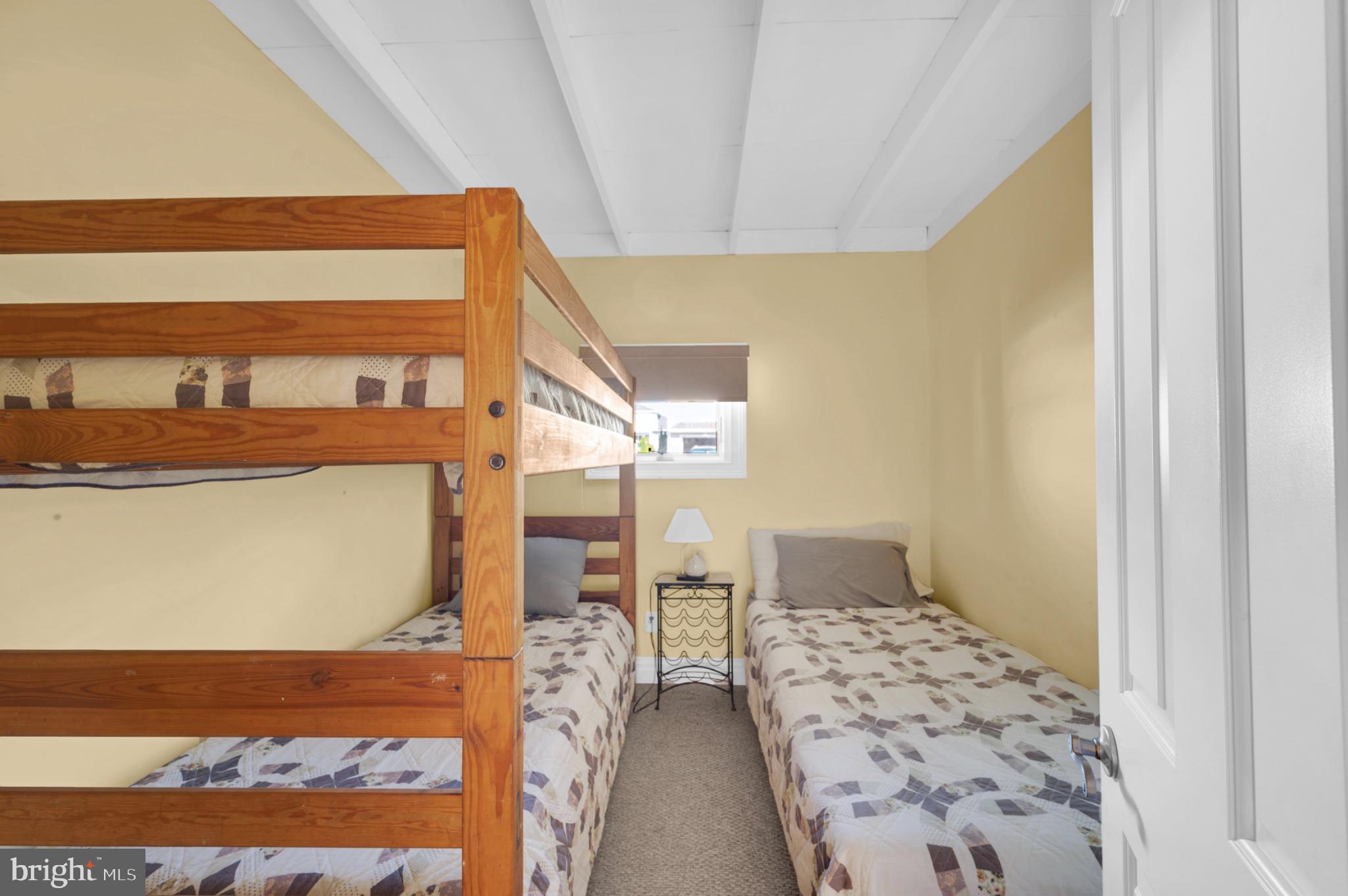 36 Linda Road Manahawkin, NJ 08050 - Photo 17 of 66 First Floor N BR