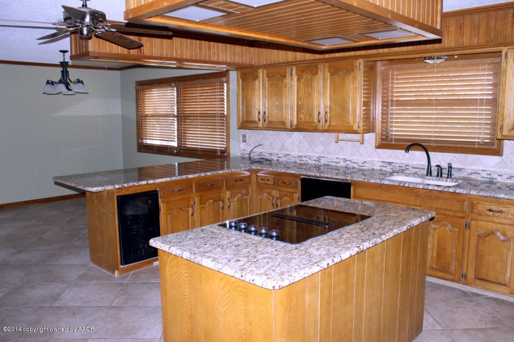 3525 Rutson Drive Amarillo, TX 79109 - Photo 17 of 72 Kitchen 2