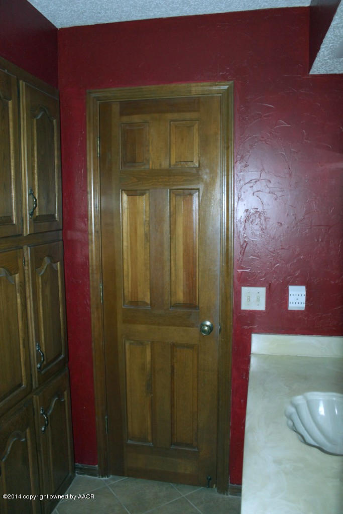 3525 Rutson Drive Amarillo, TX 79109 - Photo 31 of 72 Master Bath 4