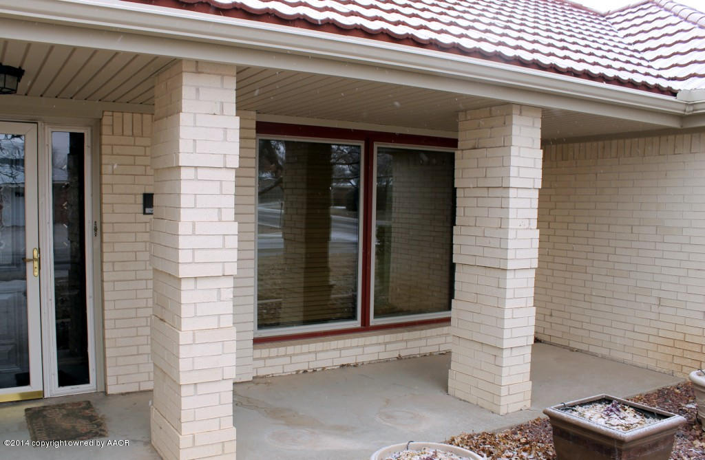 3525 Rutson Drive Amarillo, TX 79109 - Photo 5 of 72 Front Porch