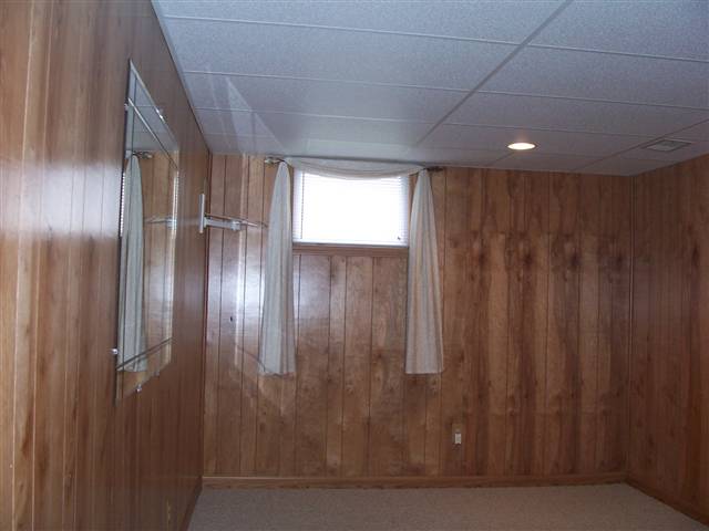 5760 Jeddo Road Jeddo, MI 48032 - Photo 17 of 24 31053555-16.JPG