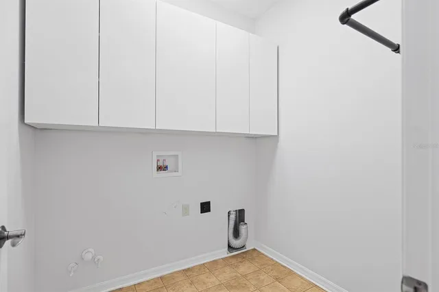 $3,200 | 5832 Tulip Flower Drive, Riverview, FL 33578