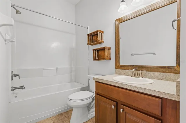 $3,200 | 5832 Tulip Flower Drive, Riverview, FL 33578