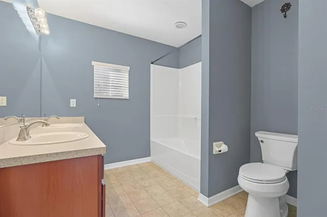 $3,200 | 5832 Tulip Flower Drive, Riverview, FL 33578