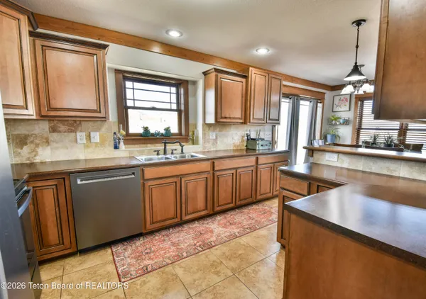 $489,000 | 6 Osage Trail, Pinedale, WY 82941