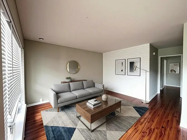 $1,150 | 5343 Richmond Avenue, Unit 8, Houston, TX 77056