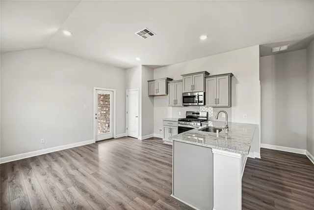 $224,400 | 12825 Lime Stone Lane, Conroe, TX 77303