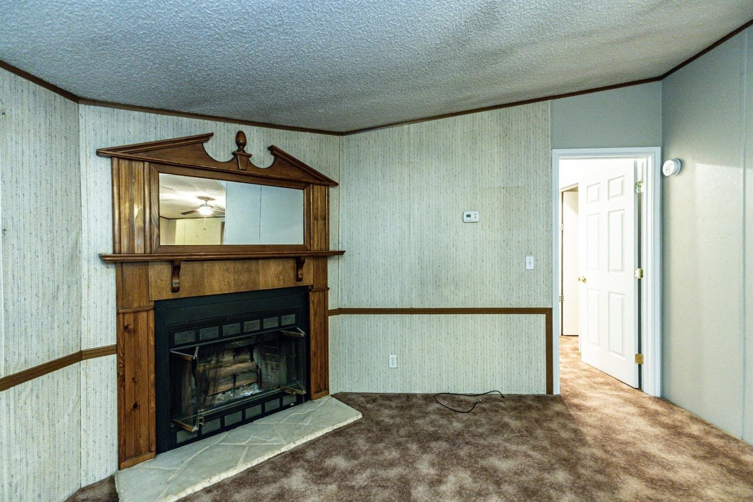 1468 Brazil Road Levelland, TX 79336 - Photo 7 of 45 Fireplace
