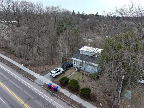 $475,000 | 406 Colchester Avenue, Burlington, VT 05401