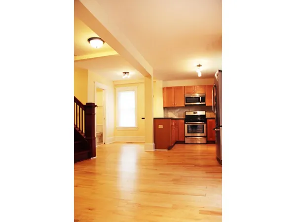 $485,000 | 406 Colchester Avenue, Burlington, VT 05401