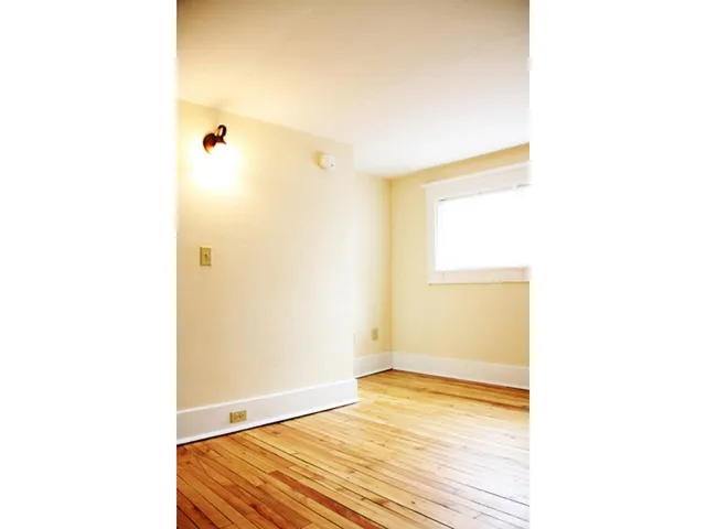 $499,000 | 406 Colchester Avenue, Burlington, VT 05401