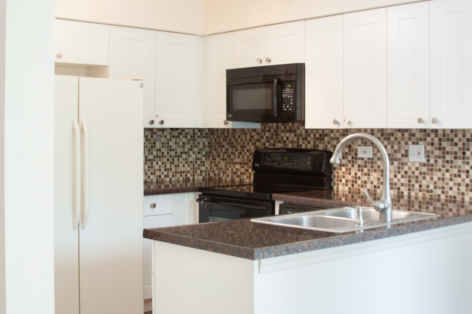 301 Partridge Lane Wheeling, IL 60090 - Photo 6 of 11