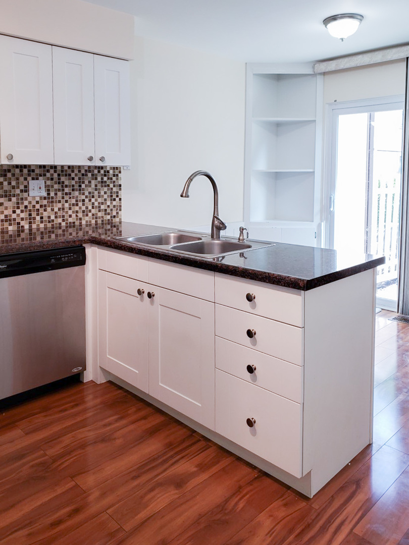 301 Partridge Lane Wheeling, IL 60090 - Photo 7 of 11