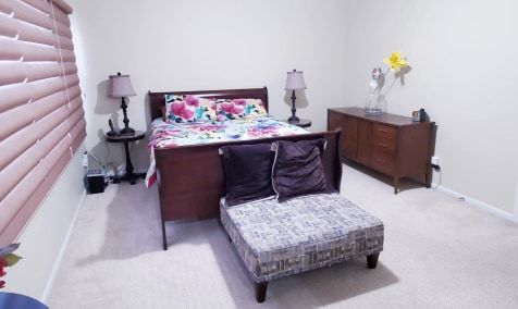 301 Partridge Lane Wheeling, IL 60090 - Photo 9 of 11