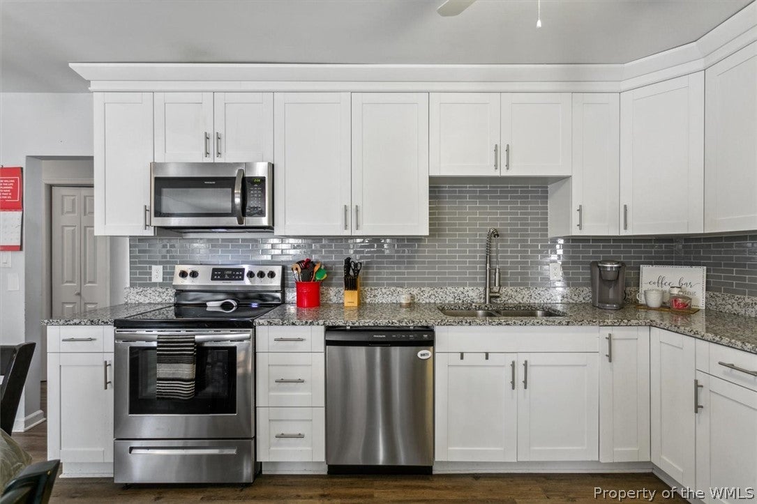 225 Avon Road Hampton, VA 23666 - Photo 10 of 34 Gallery Image 10