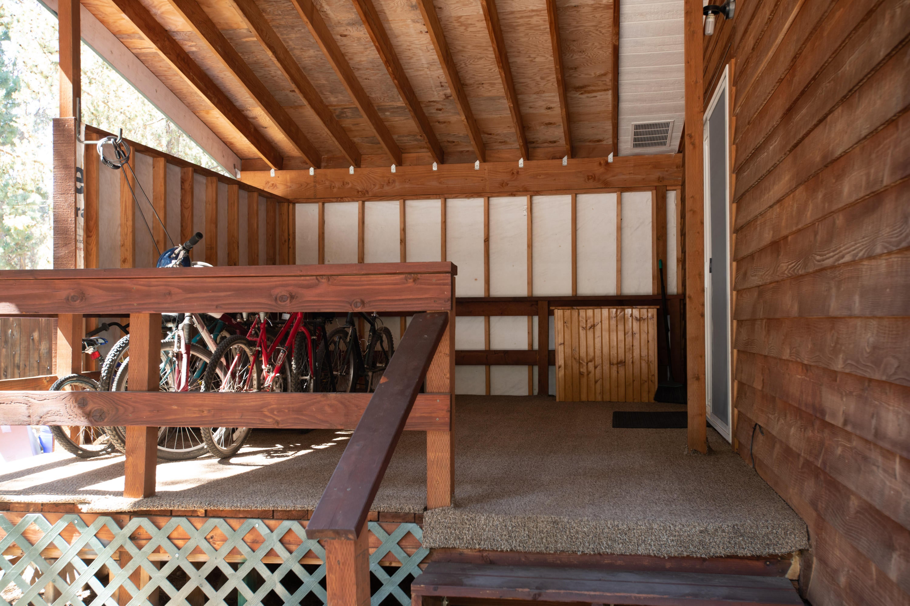 17031 Azusa Road Bend, OR 97707 - Photo 17 of 27 090220_0208