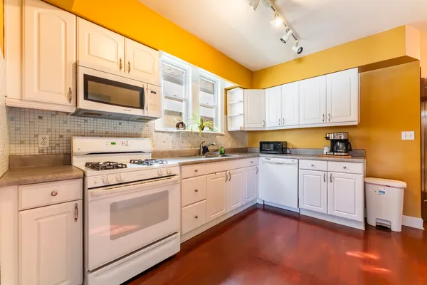 $544,333 | 6120 West School Street, Chicago, IL 60634