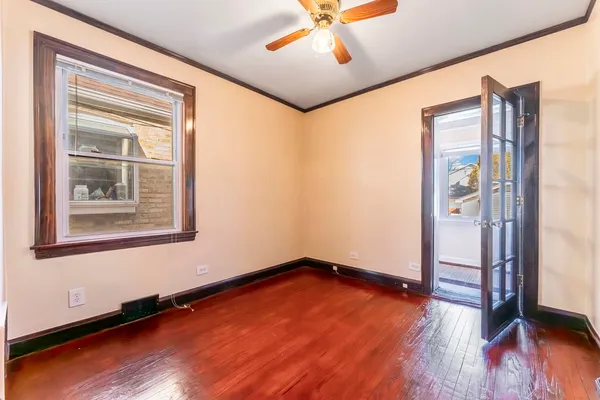 $544,333 | 6120 West School Street, Chicago, IL 60634