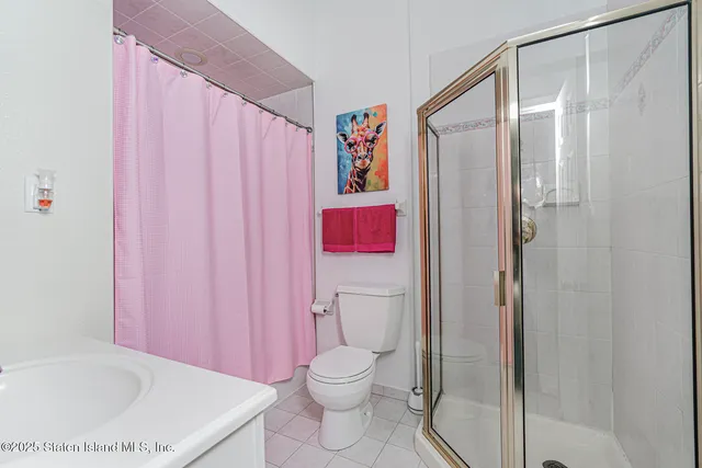 $799,000 | 74 Wolcott Avenue | Annadale