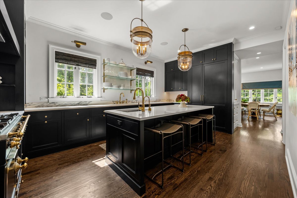 605 Arbor Vitae Road Winnetka, IL 60093 - Photo 25 of 84