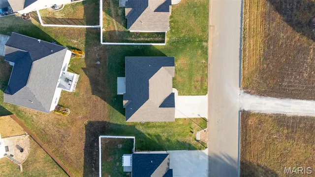 $319,900 | 1547 Kiesha Lane, Farmington, MO 63640