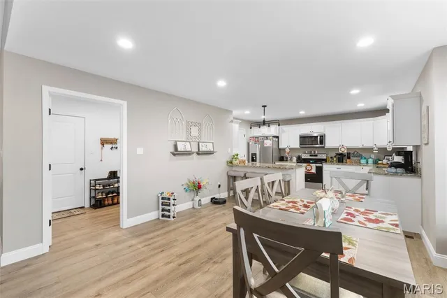 $319,900 | 1547 Kiesha Lane, Farmington, MO 63640