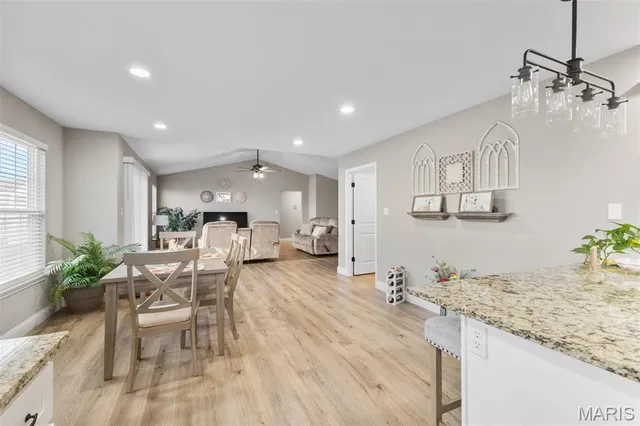 $319,900 | 1547 Kiesha Lane, Farmington, MO 63640