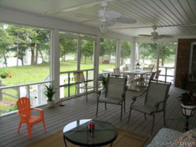 307 Grove Point Road Kilmarnock, VA 22482 - Photo 14 of 15
