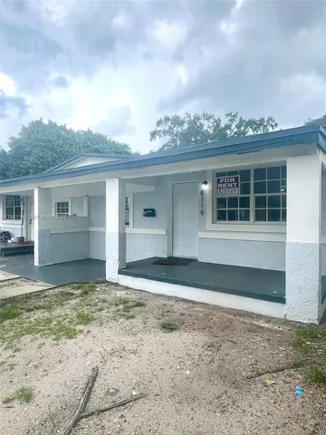 $2,350 | 8119 Northwest 5th Court, Unit 8119, Miami, FL 33150