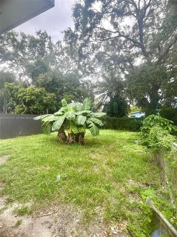 $2,350 | 8119 Northwest 5th Court, Unit 8119, Miami, FL 33150