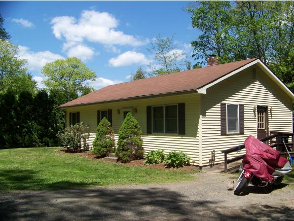 4 North Ridge Road Rockingham, VT 05101 - Photo 2 of 20