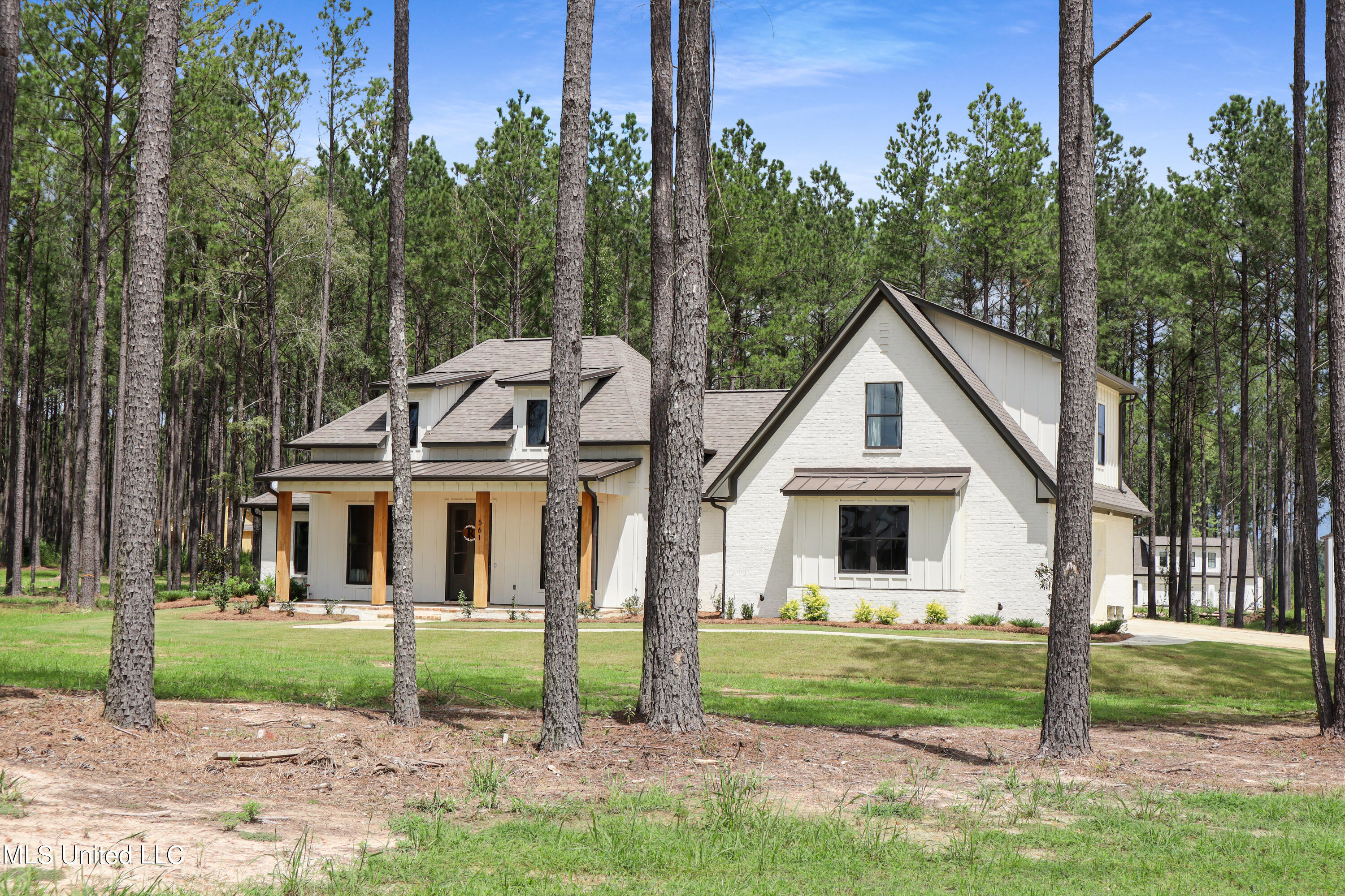 561 Stump Ridge Road Brandon, MS 39047 - Photo 4 of 71 IMG_0316