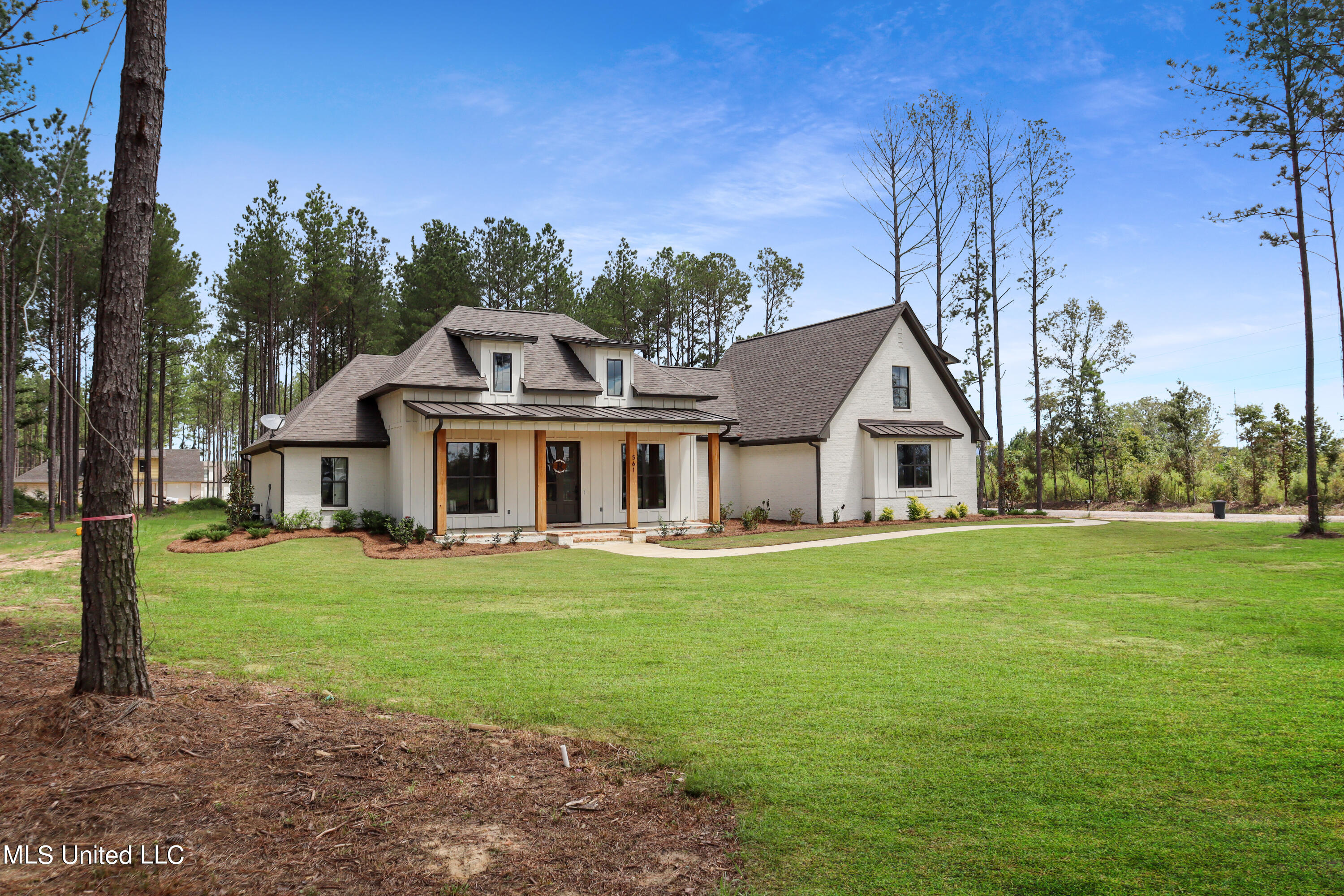 561 Stump Ridge Road Brandon, MS 39047 - Photo 6 of 71 IMG_0321
