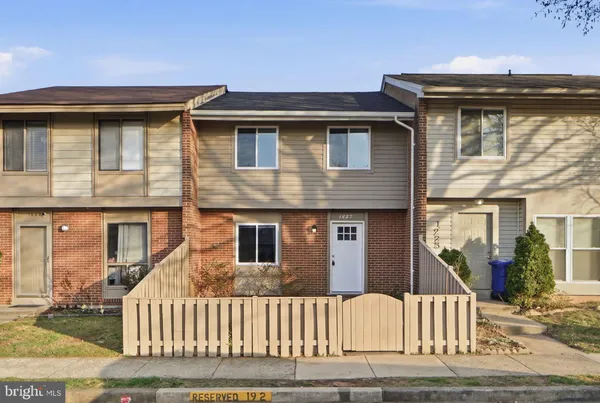 $475,000 | 1227 Springtide Place, Herndon, VA 20170