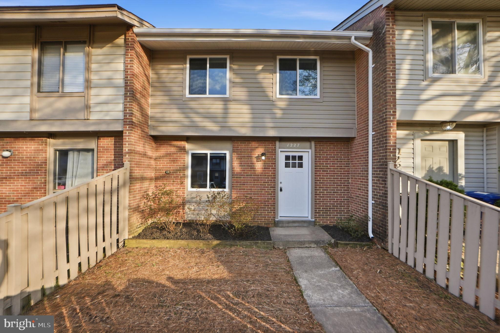 1227 Springtide Place Herndon, VA 20170 - Photo 2 of 29