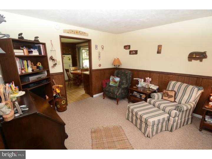501 Gibraltar Road Reading, PA 19606 - Photo 7 of 20 Family Room