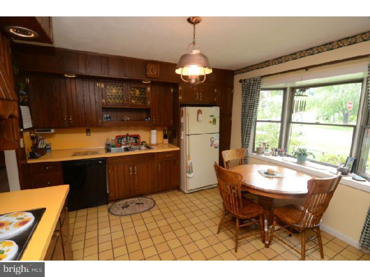 501 Gibraltar Road Reading, PA 19606 - Photo 9 of 20 Kitchen