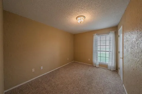 $315,000 | 536 North Briery Road, Irving, TX 75061